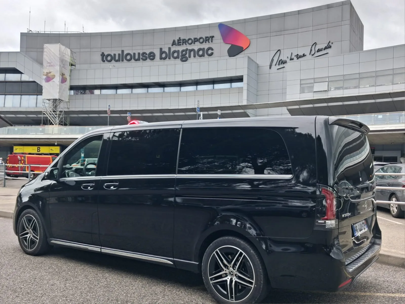 Taxi Van de HF Taxi